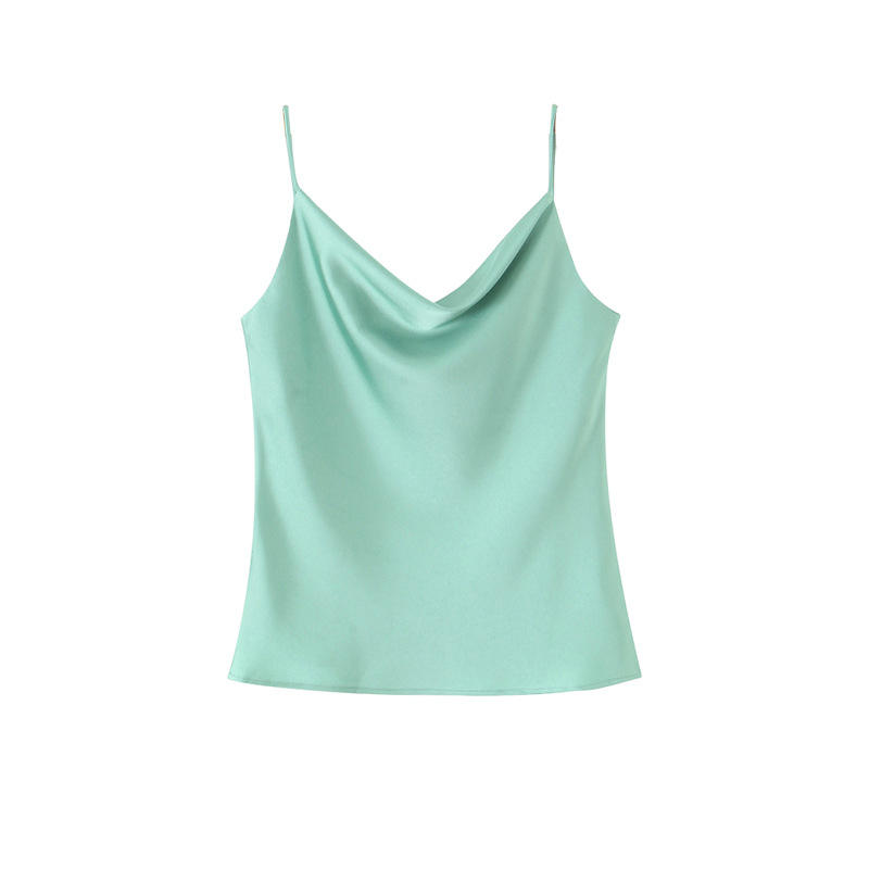 สายเอี๊ยมสีเขียวแก้ว