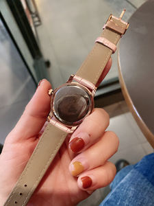 กระจกคริสตัลแซฟไฟร์เกรด 9 คุณภาพเยี่ยม ป้องกันรอยขีดข่วน รุ่นขายดีปี 2025 - เคลือบเงางาม สวยหรู ต้องมีสำหรับสาวงาม - Product Image 6