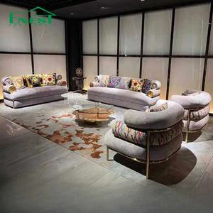 Divano di Lusso Moderno <span class=keywords><strong>Italiano</strong></span> con Rivestimento in Velluto, Set di Divani Combinabili 123 in Tessuto Artistico di Alta Gamma per Arredamento Soggiorno di Villa - Product Image 4