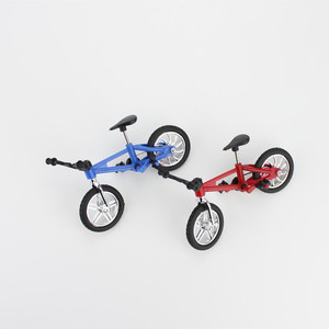Detective Conan Glasses Boy Mini Bicycle Figurine Cake Topper Birthday Decoration Plastic Reusable - Product Image 2