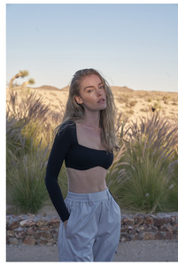 Aoyema High Stretch Gym <strong>Square</strong> <strong>Neck</strong> Crop <strong>Tops</strong> Padded Workout Tight Sports Quick Dry Soft Stretchy Fitness Sports <strong>Long</strong> <strong>Sleeves</strong> - Product Image 6