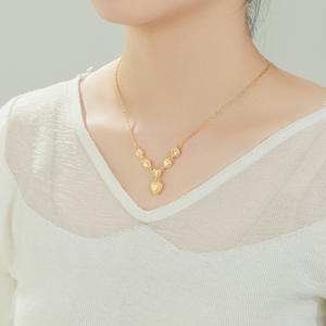 Joyería Xuping al Por Mayor Dubái Collar de Cadena de Eslabones para Novia de Boda Joyería de Moda con Dije de Corazón y Flor Bañado en Oro de 24K para Mujer - Product Image 4