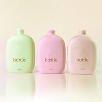Bouteille en plastique PE 300 ml avec couvercle à clapet pour lotion corporelle, shampoing, gel douche, sous-vêtements, détergent à lessive