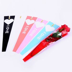 Papel de Envoltura de Flores con Diseño de Lujo, Paquete de 50 Unidades, Estampado de Corazones, Bolsa Individual para Flores, Ramo de Rosas - Product Image 2