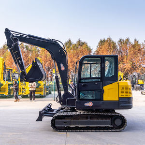 Miniexcavadora Hidráulica de 6 Toneladas con Cabina y Aire Acondicionado, Fabricada en China - Product Image 3