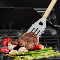 Accessoires de barbecue de haute qualité, ensemble de 22 outils de barbecue en acier inoxydable avec manche en bois, boîte cadeau de luxe en aluminium, barbecue d'extérieur