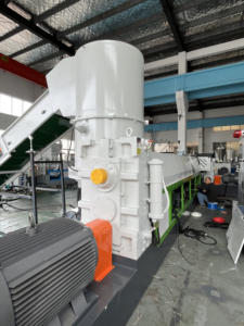 PP HDPE PC <span class=keywords><strong>PET</strong></span> PVC polystyrène EPS EVA produisant un moteur à granulés Machine de recyclage de granulateur compacteur à vis unique PLC - Product Image 5