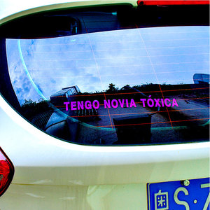 Calcomanías para Autos Resistentes a los Rayos UV y a la Intemperie, Logotipo Personalizado, Calcomanía Impermeable para Ventanas de Autos - Product Image 5