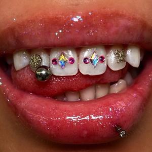 <span class=keywords><strong>Strass</strong></span> <span class=keywords><strong>Dentaire</strong></span> Losange en Cristal 3x5 mm, Super Brillant, <span class=keywords><strong>Diamant</strong></span> Coloré pour Dents, DIY Bijou <span class=keywords><strong>Dentaire</strong></span> pour Femmes et Hommes - Product Image 1