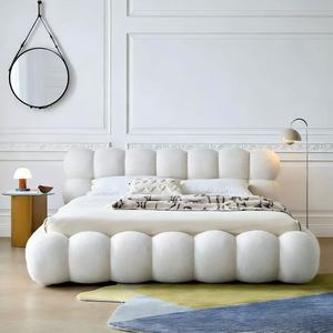 Letto per bambini in stile crema francese leggero, letto a bolle moderno e minimalista, letto matrimoniale imbottito in tessuto per camera da letto padronale - Product Image 1