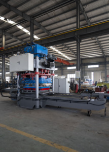 Machine automatique d'équipement d'économie d'énergie de formation de pierre artificielle de ciment machine humide de tuile de terrazzo de fonte - Product Image 2