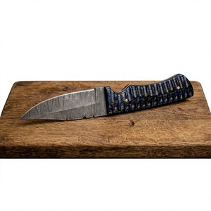 Cuchillo de Supervivencia para Caza y Camping, Hoja Fija con Punta de Gota, Acero de Damasco Forjado, Mango de Madera Pakka Azul, Personalizable, 3 Años de Garantía - Product Image 2