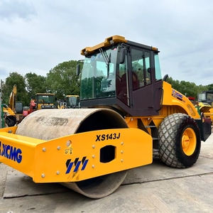 Rouleau compresseur vibrant d'occasion XCMG XS143J de 14 tonnes à tambour unique pour la construction routière - Product Image 1