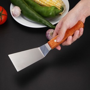 Outil de nettoyage à bord biseauté pour gril, idéal pour éliminer les résidus de nourriture brûlée des poêles et casseroles en <span class=keywords><strong>fonte</strong></span> - Product Image 4