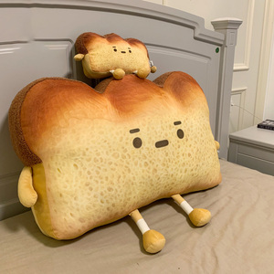 Coussin en peluche en forme de pain grillé imprimé, doux et réaliste, pour la décoration de la maison, de la salle ou du café - Product Image 3