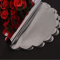 Yuan Xing peut être personnalisé papier de support pomme aluminisé pour la veille de Noël, différentes tailles de fleurs emballage papier dollar en argent