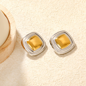 ต่างหูแฟชั่นสไตล์ยุโรปและอเมริกา สแตนเลสชุบทอง 18K ดีไซน์เรขาคณิต ต่างหูแบบติดหู ซีรีส์ทะเล - Product Image 6