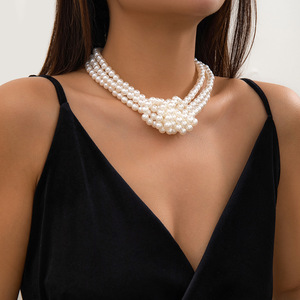 Collar de Perlas de Imitación Redondas Multicapa, Hecho a Mano, con Cuentas Blancas y Negras, Collar Corto para Mujer, Elegante, Encantador, Regalo Festivo - Product Image 3