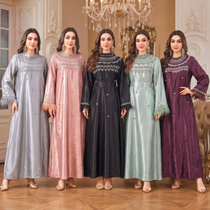 Abaya Brillante <span class=keywords><strong>de</strong></span> Satén Hecha a Mano con Pedrería para Mujer, Decoración <span class=keywords><strong>de</strong></span> Plumas en los Puños, Manga Larga Holgada, Vestido Maxi <span class=keywords><strong>de</strong></span> Lujo para Fiesta Musulmana - Product Image 2