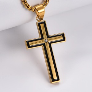 Colliers pendentifs croix en acier inoxydable avec zircon central, croix de Christ pour hommes et femmes, bijoux de foi - Product Image 3