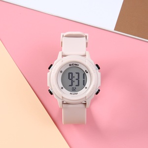 Montre numérique pour enfants, garçons et filles, style simple, avec alarme et chronographe, idéale pour l'extérieur, excellent cadeau pour les 5-12 ans, vente en gros, OEM - Product Image 5