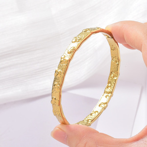 Zeadear classic evenly scattered floral ornament grain textured exterior durable luminous smooth 18k gold <b>bangle</b> <b>bracelet</b> - Product Image 2