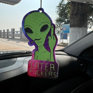 Deodoranti per Auto in Legno con Profumo Naturale Importato, Purificatore d'Aria con Design <span class=keywords><strong>di</strong></span> Topolino, <span class=keywords><strong>Paperino</strong></span> e Paperina - Product Image 1