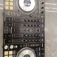 Console de mixage professionnelle 4 canaux DDJ-SX2 de Pioneer DJ, utilisée pour les performances DJ