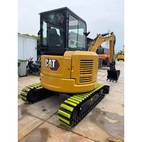 Mini-excavatrice Caterpillar CAT303.5E d'occasion en excellent état (95% comme neuve), moteur modèle 2024, capacité de la benne de 0,12 m³