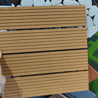 Dalles de terrasse extérieures antidérapantes en WPC à assembler soi-même pour jardin, avec revêtement de sol en composite extérieur emboîtable, dalles de sol en WPC pour intérieur