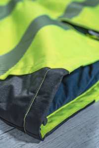 เสื้อกั๊กนิรภัยสะท้อนแสงสำหรับงานก่อสร้าง จราจร และความปลอดภัย รับผลิตแบบ OEM - Product Image 3