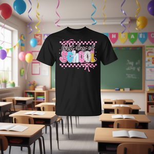 Camiseta con lazo para el primer día de clases para profesores y estudiantes, regreso a clases - Product Image 3