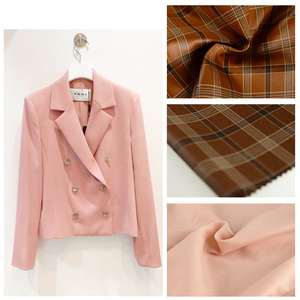 Vente chaude en gros, tissu léger en polyester et viscose tissé brossé TR, séchage rapide, anti-boulochage, résistant au rétrécissement, pour costume - Product Image 3