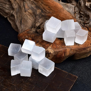 Bloque de piedras preciosas de selenita a granel al por mayor, piedra curativa, cristal de yeso blanco Natural para decoración del hogar - Product Image 4