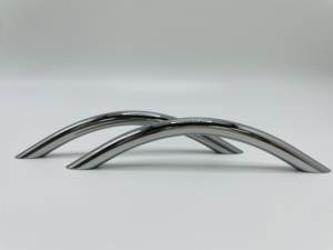 Heldere chroomstalen boogbruggrepen voor keukenladehardware Moderne duurzame meubelgrepen Trivalent/Hexavalent chroom - Product Image 1