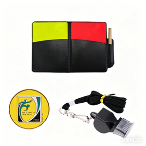 Ensemble d'accessoires pour arbitre de football : sifflet, cartes rouges et jaunes, dispositif de tirage de la loterie, drapeaux de bordure, manomètre. - Product Image 5