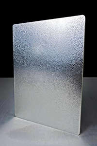 Panneau mural cannelé en PVC à finition métallique pour salon, unité TV, réception et décoration de salle d'exposition - Product Image 4