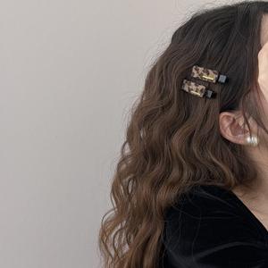 Pince à cheveux coréenne géométrique floquée irrégulière faite à la main en forme de coquille pour fille, pour franges latérales, type bec de canard, accessoires capillaires - Product Image 4