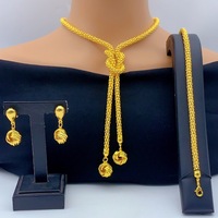 Parure de bijoux plaqué or 24 carats pour mariée, style Dubaï, avec collier long cœur, boucles d'oreilles, bague et bracelet, idéale pour banquets et fêtes, inspirée du Vietnam et de l'Inde