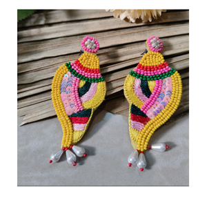 Boucles d'oreilles artisanales haut de gamme avec perles, travail manuel complexe, bijoux uniques et élégants pour femmes, pour fêtes, mariages, soirées festives. - Product Image 5