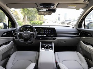 <span class=keywords><strong>Sportage</strong></span> 1.5T <span class=keywords><strong>Gasolina</strong></span> 7DCT 2WD LHD SUV Usado 2025 para Exportación - Product Image 4
