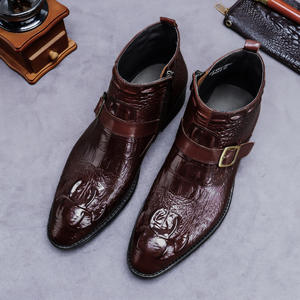 Zapatos de cuero para hombre de lujo hechos a medida con patrones en relieve, suela gruesa y diseño ligero. - Product Image 2