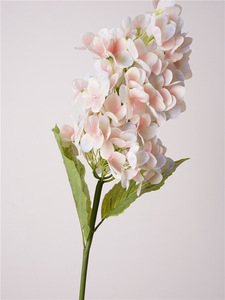 Flores de hortensia blancas grandes Nuevo diseño Hecho a mano Real Touch Elementos decorativos de boda reutilizables - Product Image 3