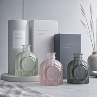 Fabricants de diffuseurs à bâtonnets de premier plan, diffuseur à bâtonnets personnalisé 100 ml, bouteille en verre dépoli, diffuseur à bâtonnets d'huiles essentielles pour usage quotidien