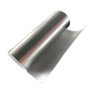 Isolation de toiture à bulles en aluminium résistant à la chaleur et au <span class=keywords><strong>feu</strong></span> pour bâtiments, rouleau de matériau <span class=keywords><strong>isolant</strong></span> à bulles en aluminium pour toiture d'entrepôt - Product Image 6