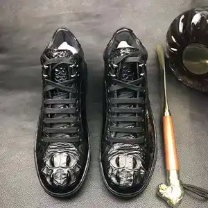 Baskets de haute qualité bottes de <span class=keywords><strong>skateboard</strong></span> pour hommes chaussures en cuir de Crocodile pur hommes bottes plates d'alligator autres bottes pour hommes à la mode - Product Image 1