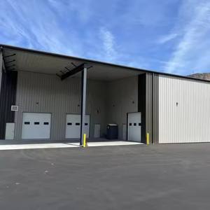 Bâtiments d'usine directe d'entrepôt en Chine Structure en acier OEM Maison préfabriquée à 2 étages - Product Image 2