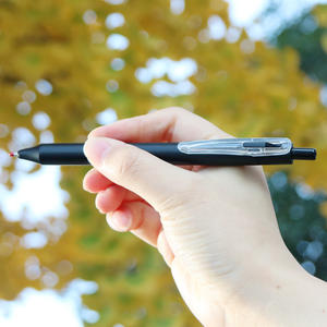 Caneta de Gel Plástica Promocional Muito Barata com Logotipo Personalizado 0.5mm Multicolorida para Uso em Escritório e Escola - Product Image 6