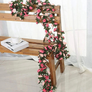 พวงดอกกุหลาบและดอกซากุระประดิษฐ์จากผ้าไหมสำหรับตกแต่งเพดานและผนัง - Product Image 4
