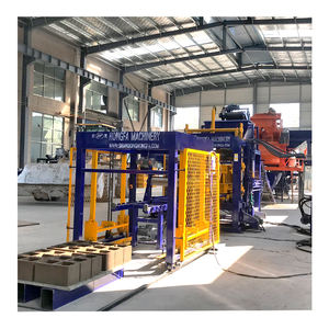 Macchina per la Produzione di Blocchi Cavi in Calcestruzzo QTJ6-15 PLC, Linea di Produzione Automatica di Mattoni con Lavorazione della Sabbia, Facile da Utilizzare - Product Image 1